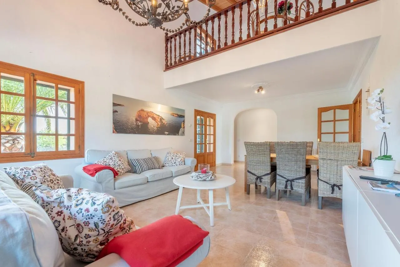 Casa vacanze Es Canto Cala Llombards
