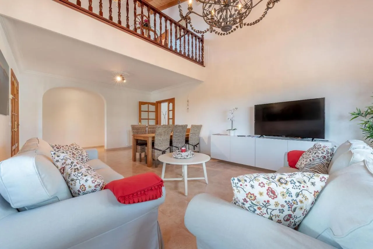 Es Canto Cala Llombards Casa vacanze